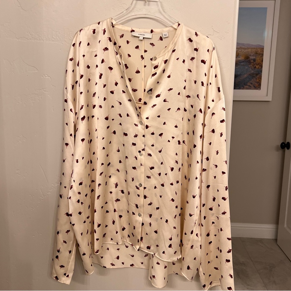 Long sleeve button up blouse